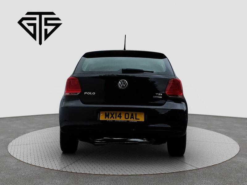 Volkswagen Polo view 4
