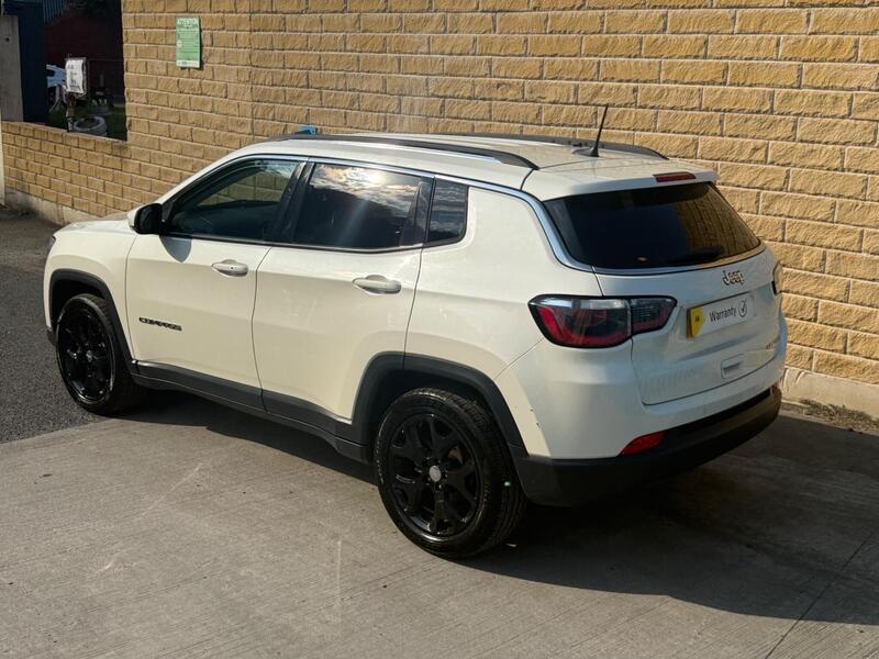 Jeep Compass view 3