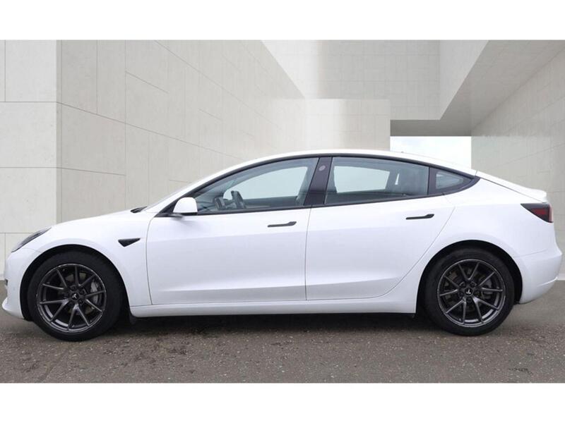 Tesla Model 3 view 5
