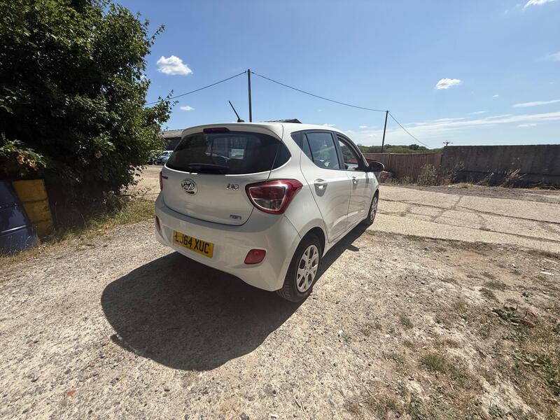 2014 Hyundai i10 — photo 11