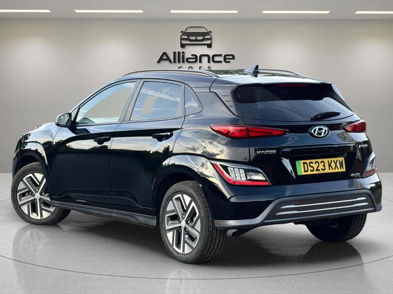 Hyundai Kona view 3