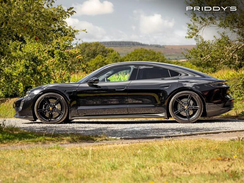 Porsche Taycan view 4