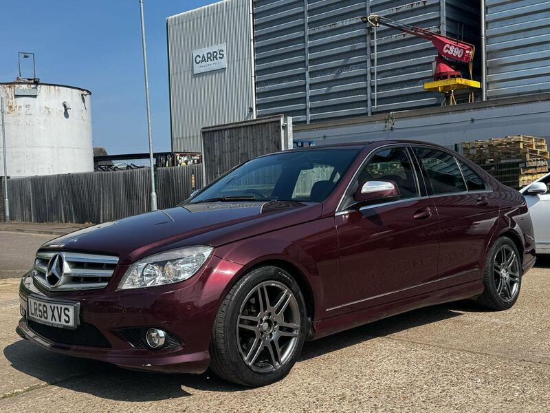 Mercedes-Benz C-Class view 5