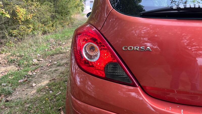 2013 Vauxhall Corsa — photo 22