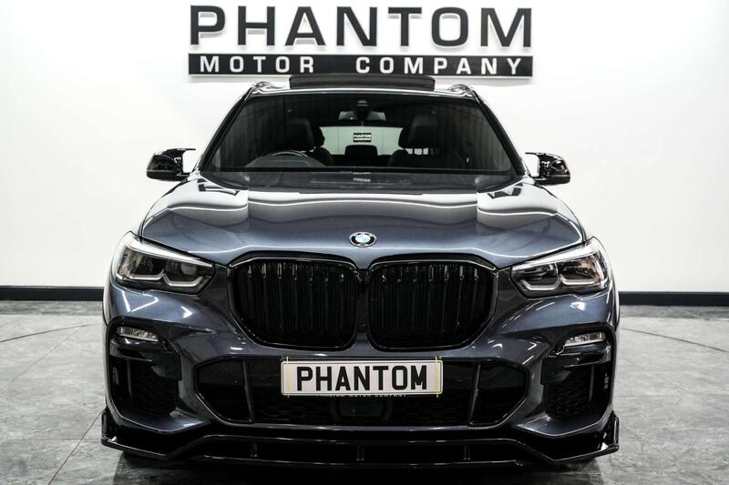 BMW X5 view 2