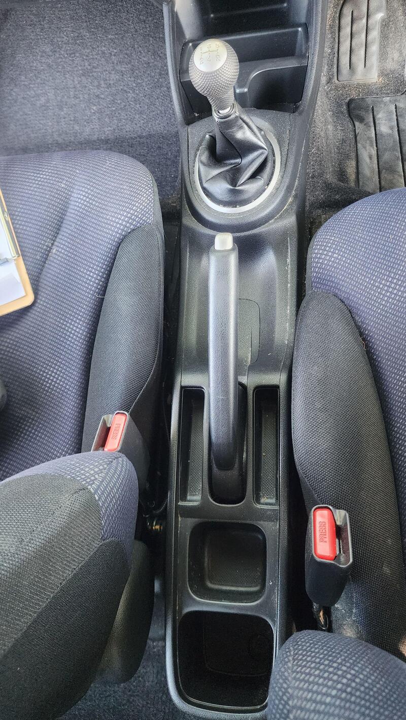 2013 Honda Jazz — photo 30