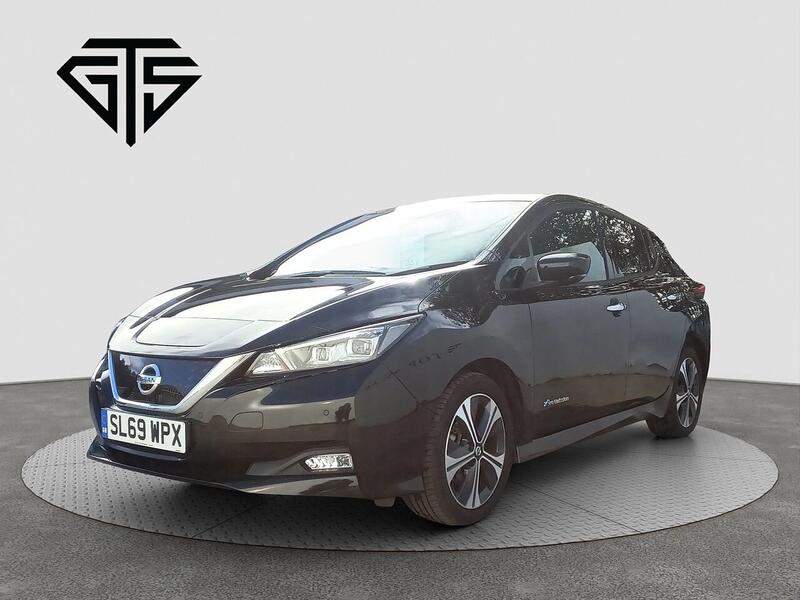 Nissan Leaf view 7