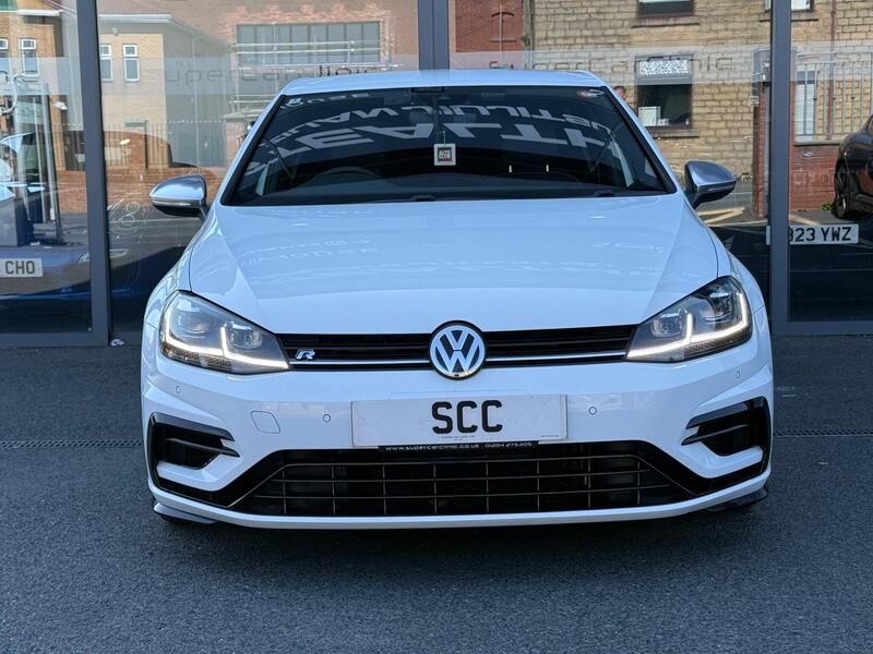 Volkswagen Golf view 5