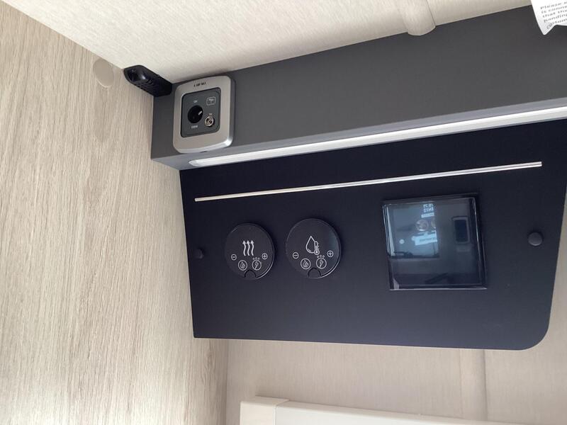 Auto-Trail F-Line F74 — image 35