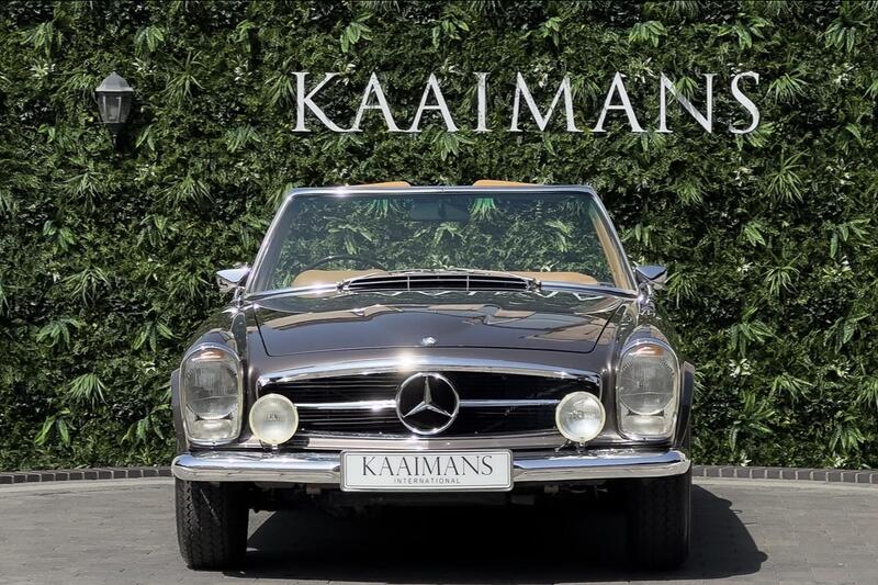 Mercedes-Benz 280 view 2