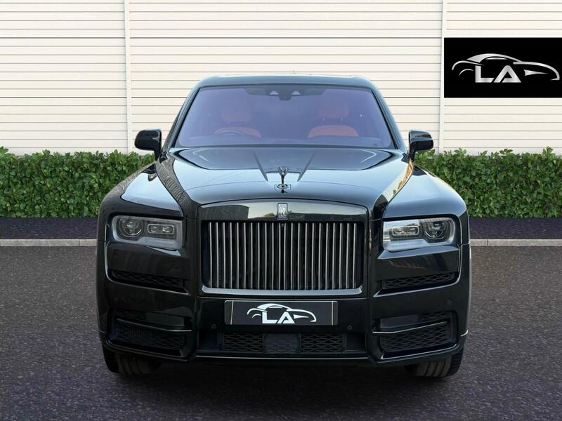 Rolls-Royce Cullinan view 4