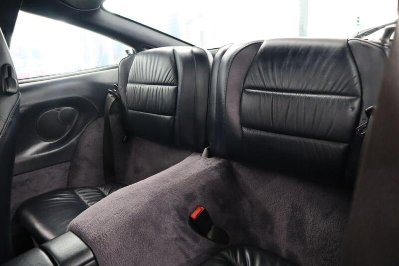 Porsche 911 view 14