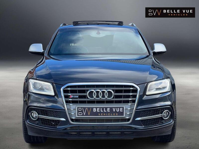 Audi SQ5 view 6