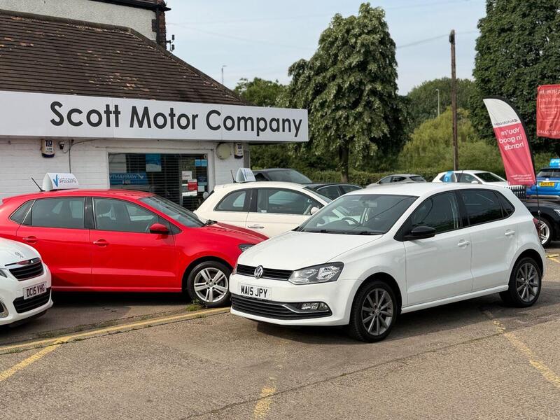 Volkswagen Polo view 5