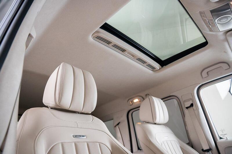 Mercedes-Benz G-Class view 3