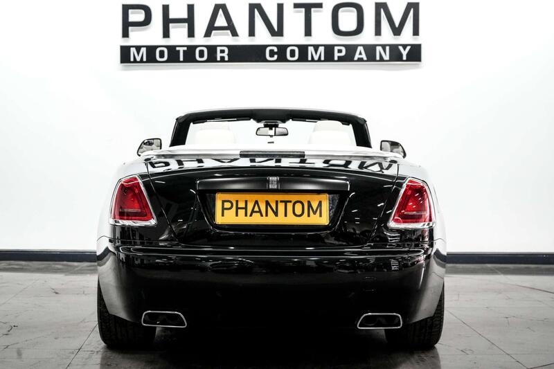 Rolls-Royce Dawn view 5