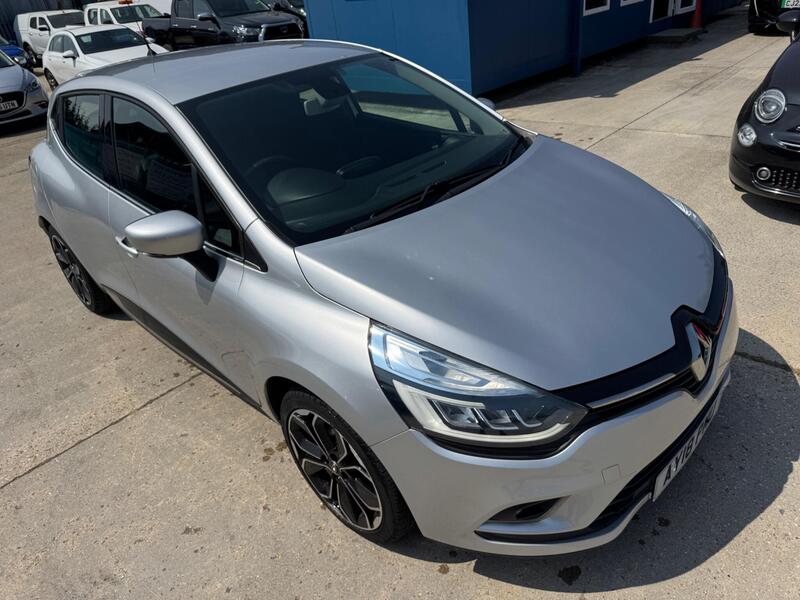 Renault Clio view 5