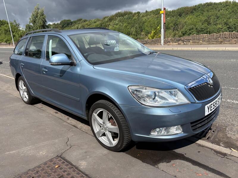 Skoda Octavia view 2