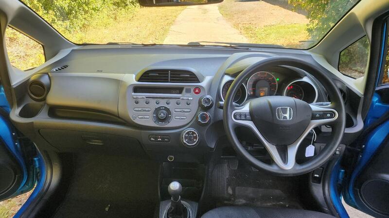 2010 Honda Jazz — photo 19