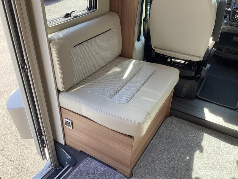 Auto-Trail Imala 730 — image 22