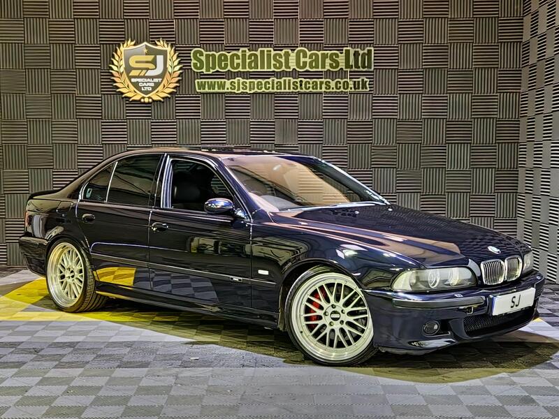 BMW M5 main image