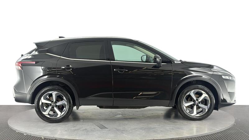 Nissan Qashqai view 3