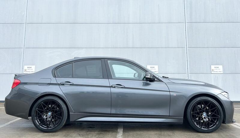 BMW 3 Series view 4