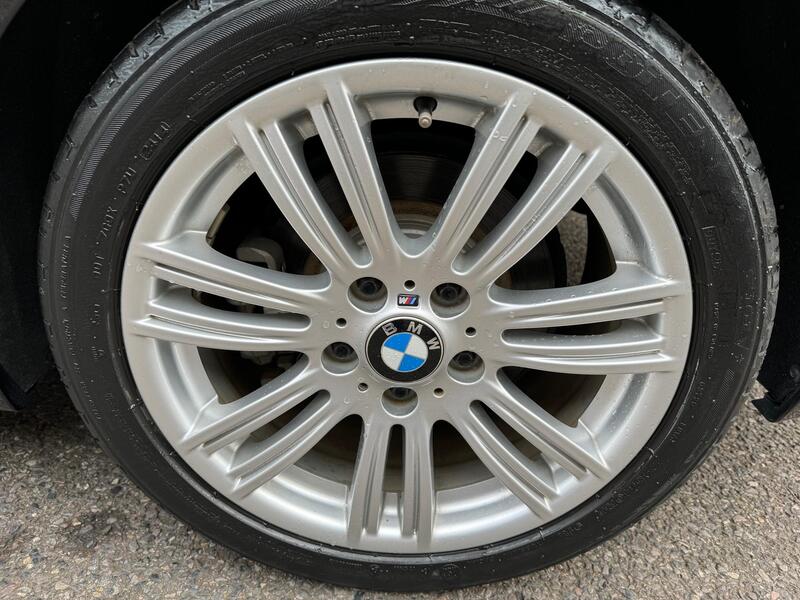 BMW 1 Series view 22