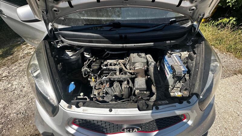 2014 Kia Picanto — photo 25