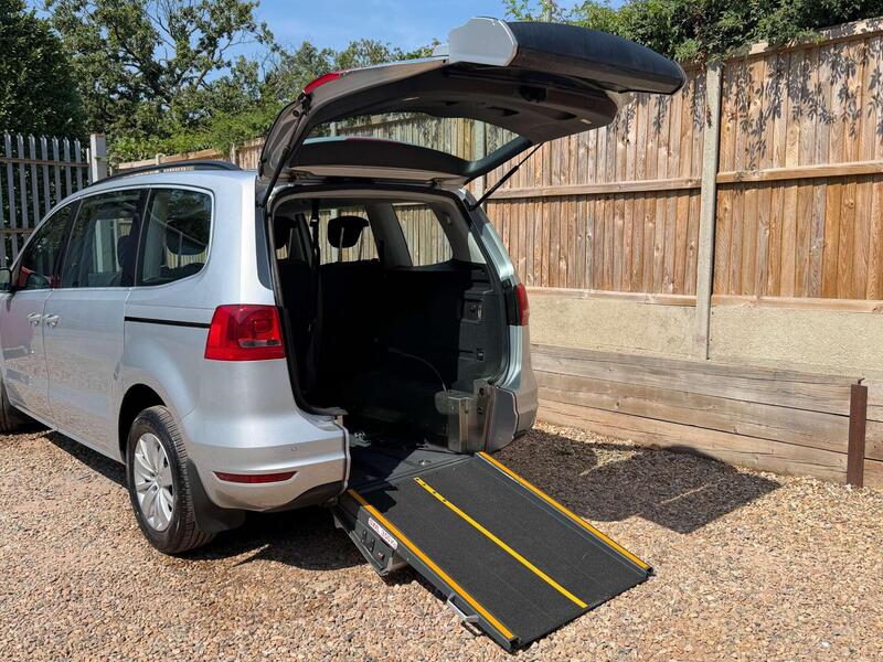 Volkswagen Sharan view 2