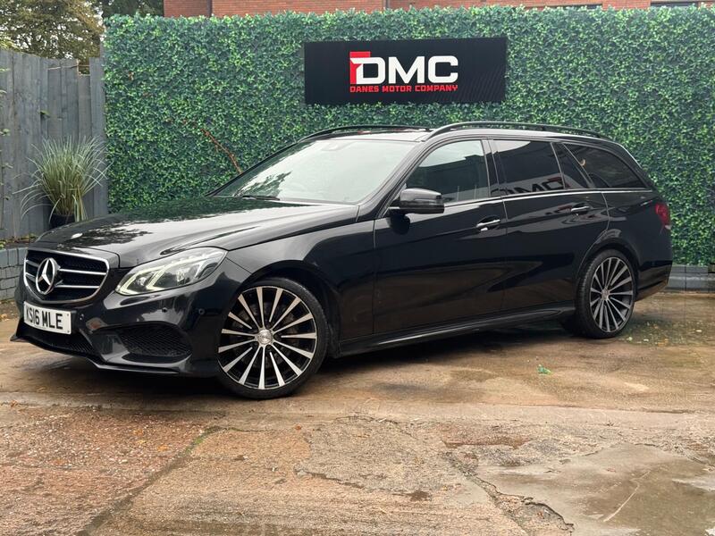 Mercedes-Benz E Class view 4