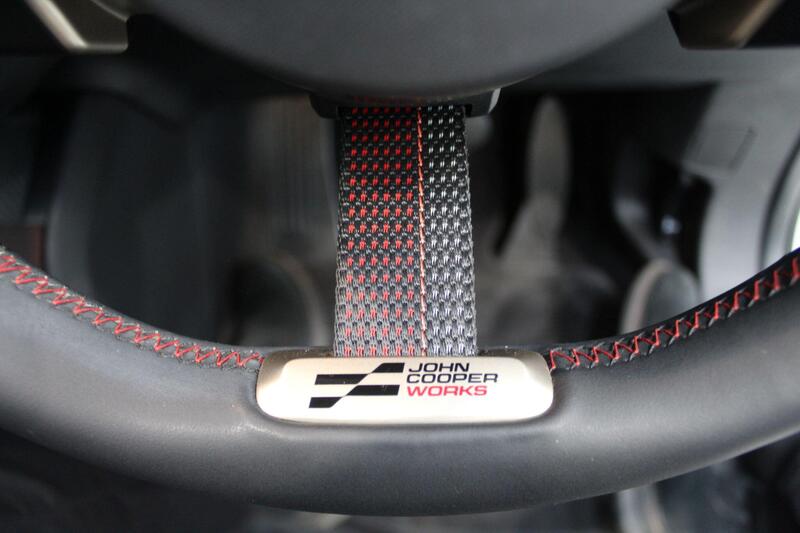 2024 MINI Electric Countryman in White — image 64 of 90