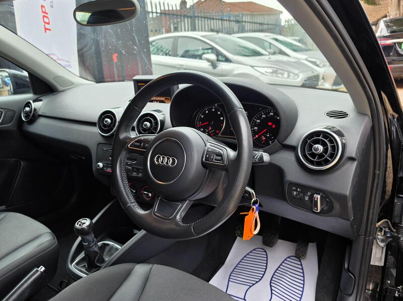Audi A1 1.4 TFSI Sport Sportback Euro 5 (s/s) 5dr thumbnail 28