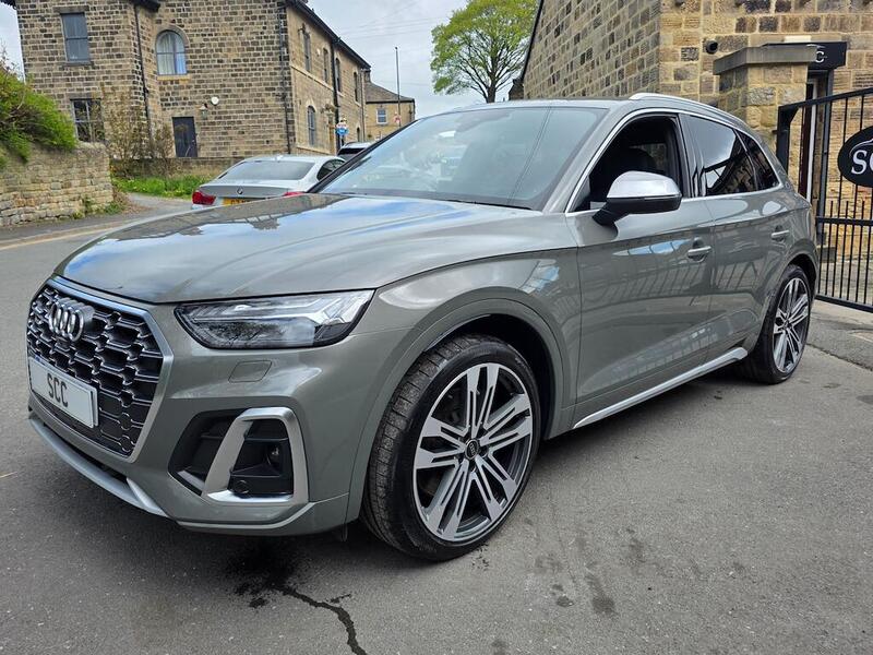 Audi Audi SQ5 view 3