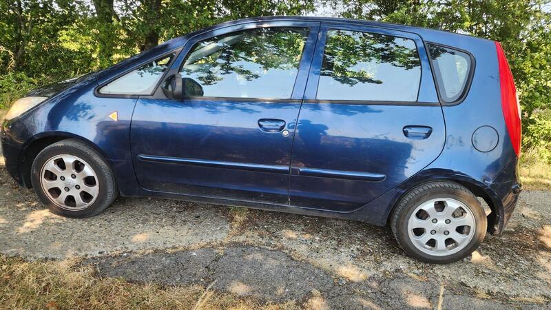 2007 Mitsubishi Colt — photo 12