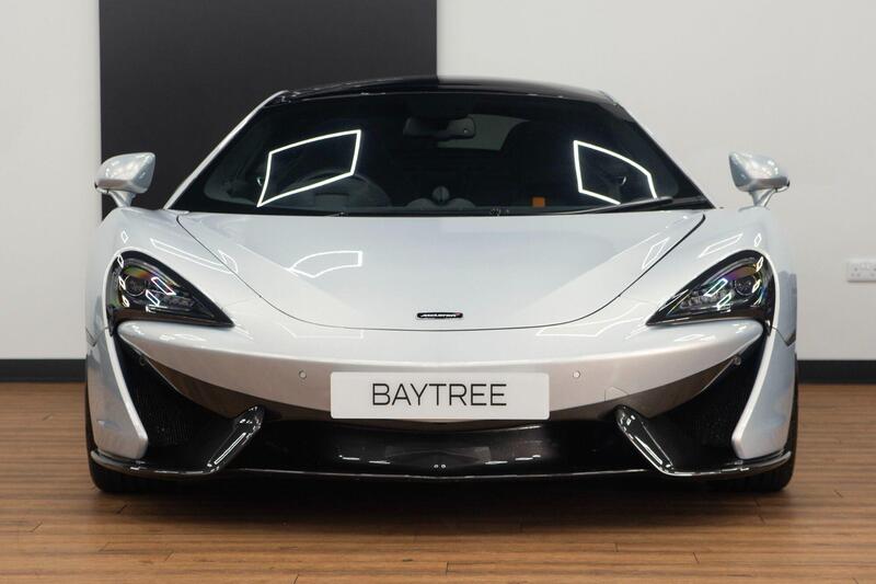 Mclaren 570GT view 6