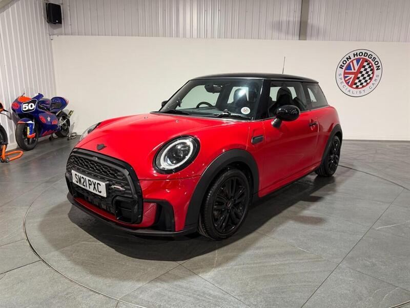 Mini Cooper view 2