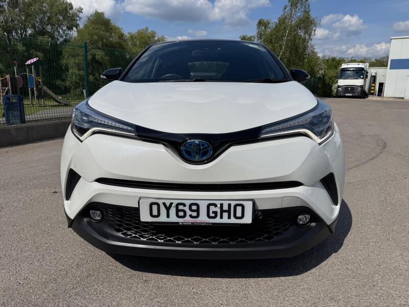 Toyota C-HR view 5