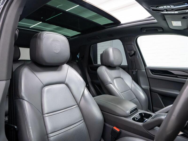 Porsche Cayenne view 2