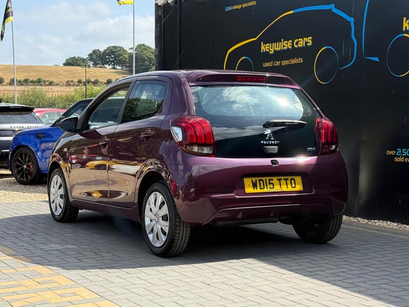 Peugeot 108 view 3