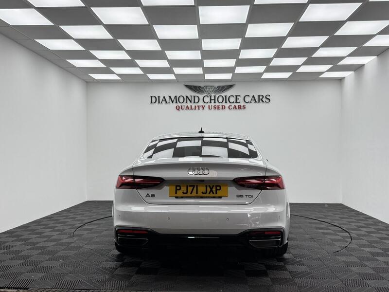 Audi A5 view 5