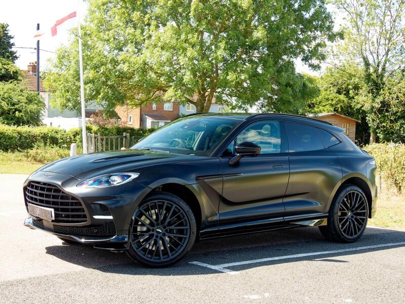 Aston Martin DBX view 4