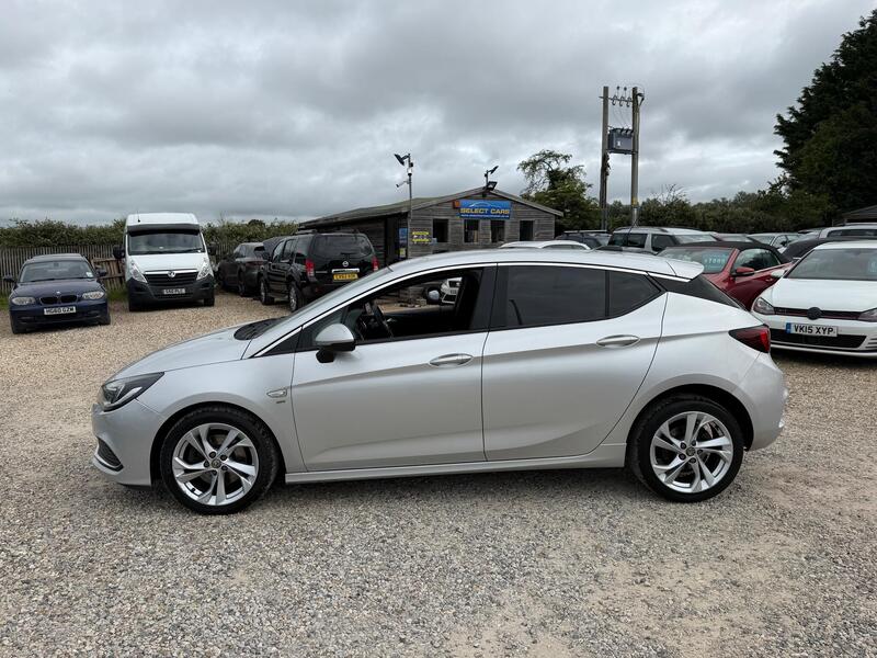 Vauxhall Astra view 5