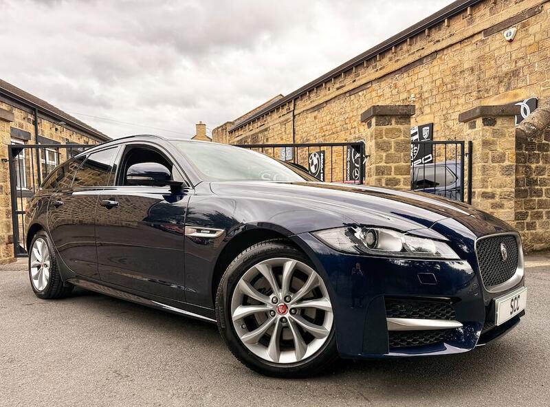 Jaguar XF view 2