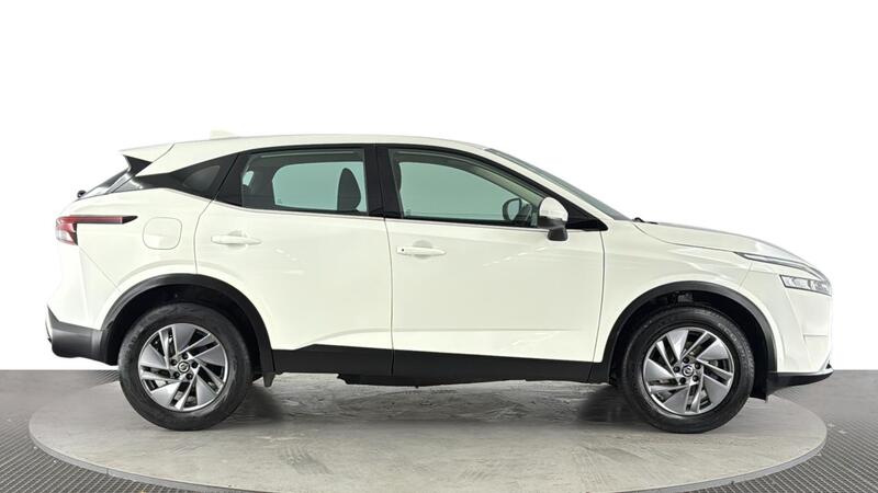 Nissan Qashqai view 3