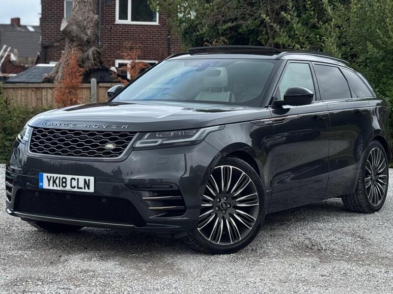 Land Rover Range Rover Velar view 2