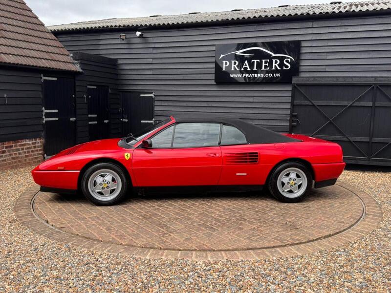Ferrari Mondial view 6