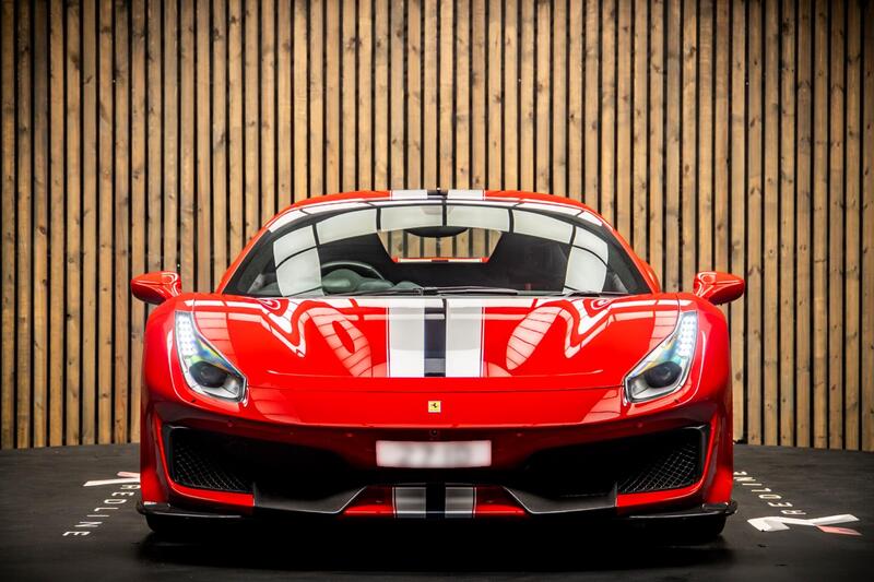 Ferrari 488 view 5