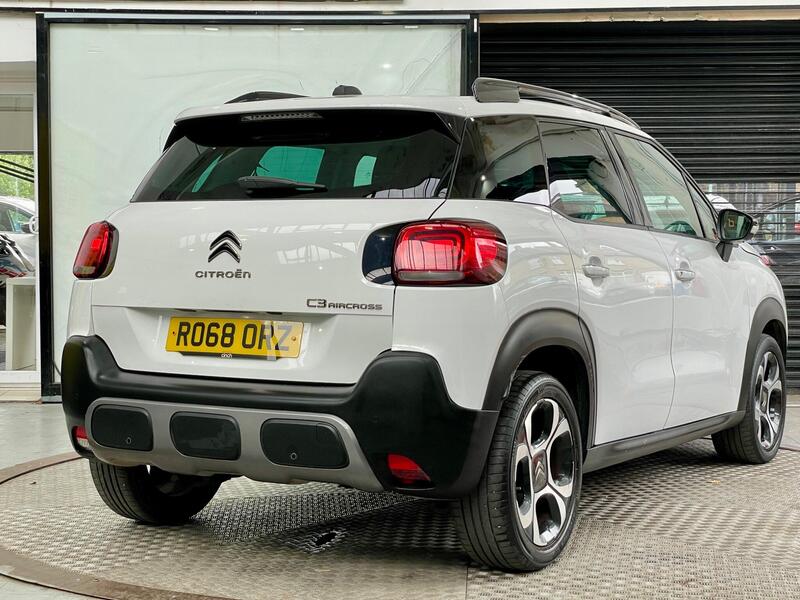 Citroen C3 Aircross view 3