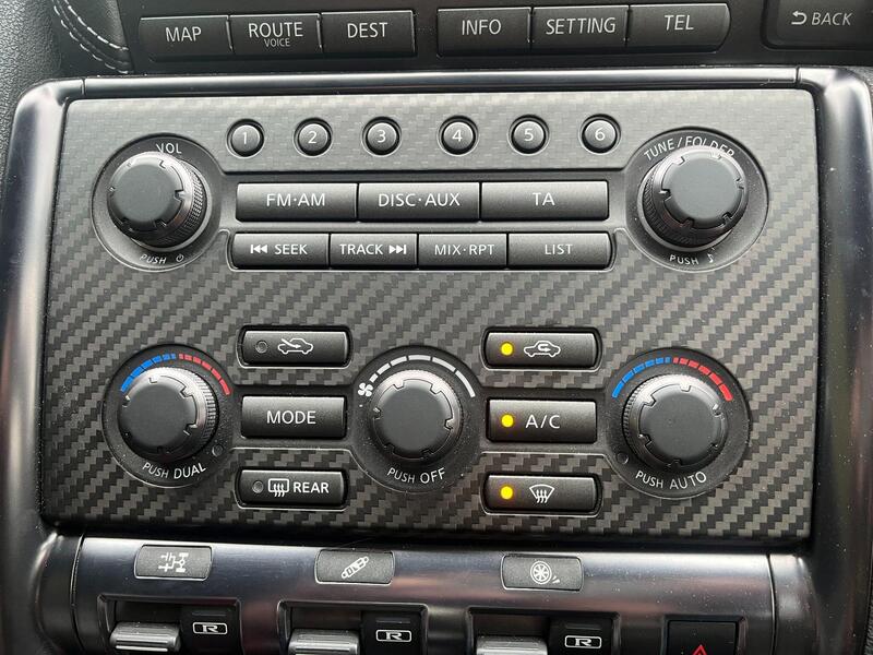 Nissan GT-R view 19